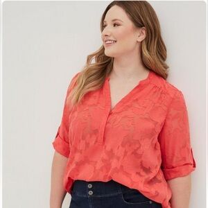 Torrid Harper Chiffon Clip Floral 3/4 Roll Sleeve Spice Coral Top Size 2…